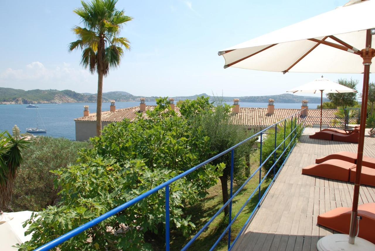 Hotel Petit Cala Fornells Peguera Exterior photo